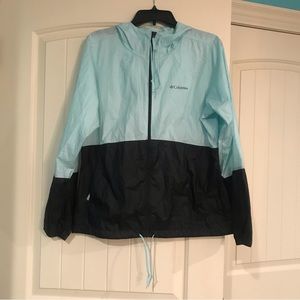 Columbia Windbreaker/Rain Jacket Women’s Size M
